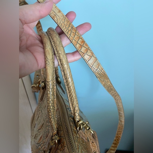 BRAHMIN Vivian Dome Bag Light Almond Color Purse Top Handles & Shoulder Strap - Picture 5 of 16